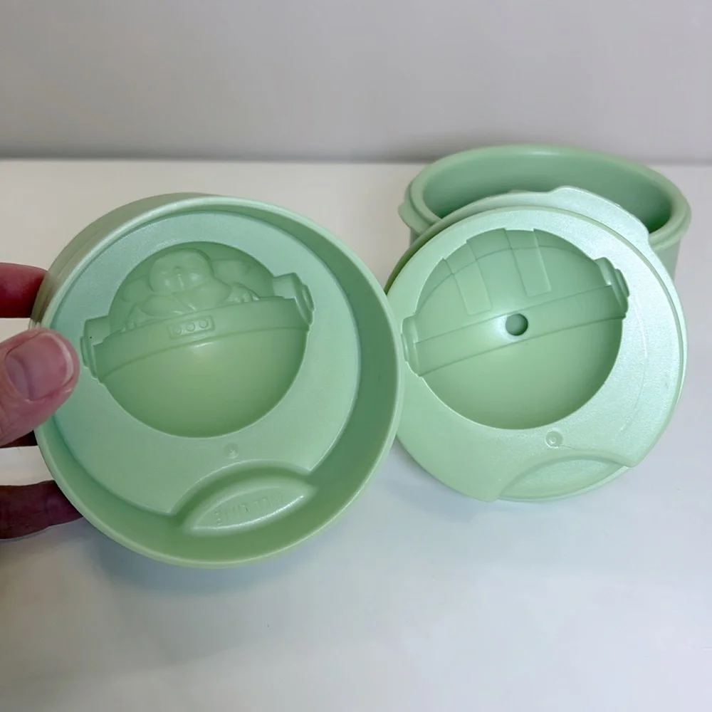 Williams Sonoma Mandalorian The Child Star Wars Ice Mold Set of 2